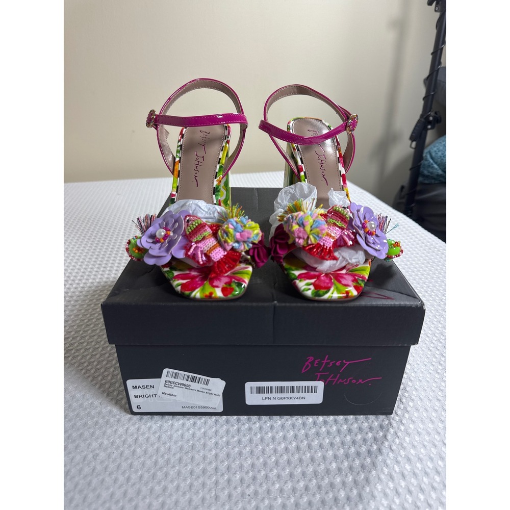 Betsey Johnson Sandals Womens 6 Masen Bright Multi Floral Block Heel NIB